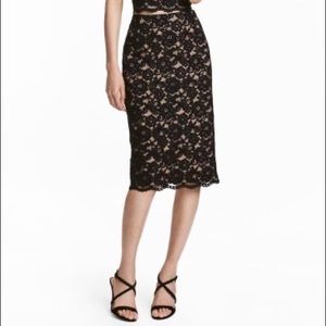 H&M Black Beige Lace Pencil Career Skirt - Size XS, 0